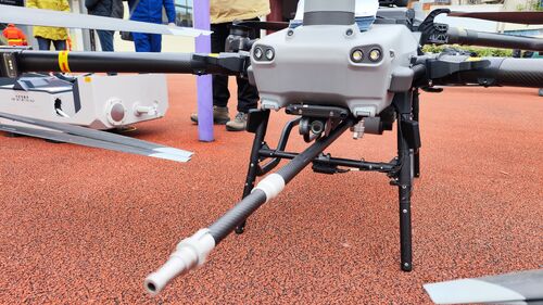 Aktuelle Unternehmensnachrichten über MYUAV FC100 Feuerwehr-Drohne: Tethered Power Technologie definiert den neuen Standard für Langzeit-Feuerwehrrettung