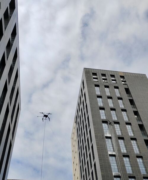 Aktuelle Unternehmensnachrichten über MYUAV Dual-Drohnen-Betrieb: High-Low-Kombination definiert die Luftreinigung neu